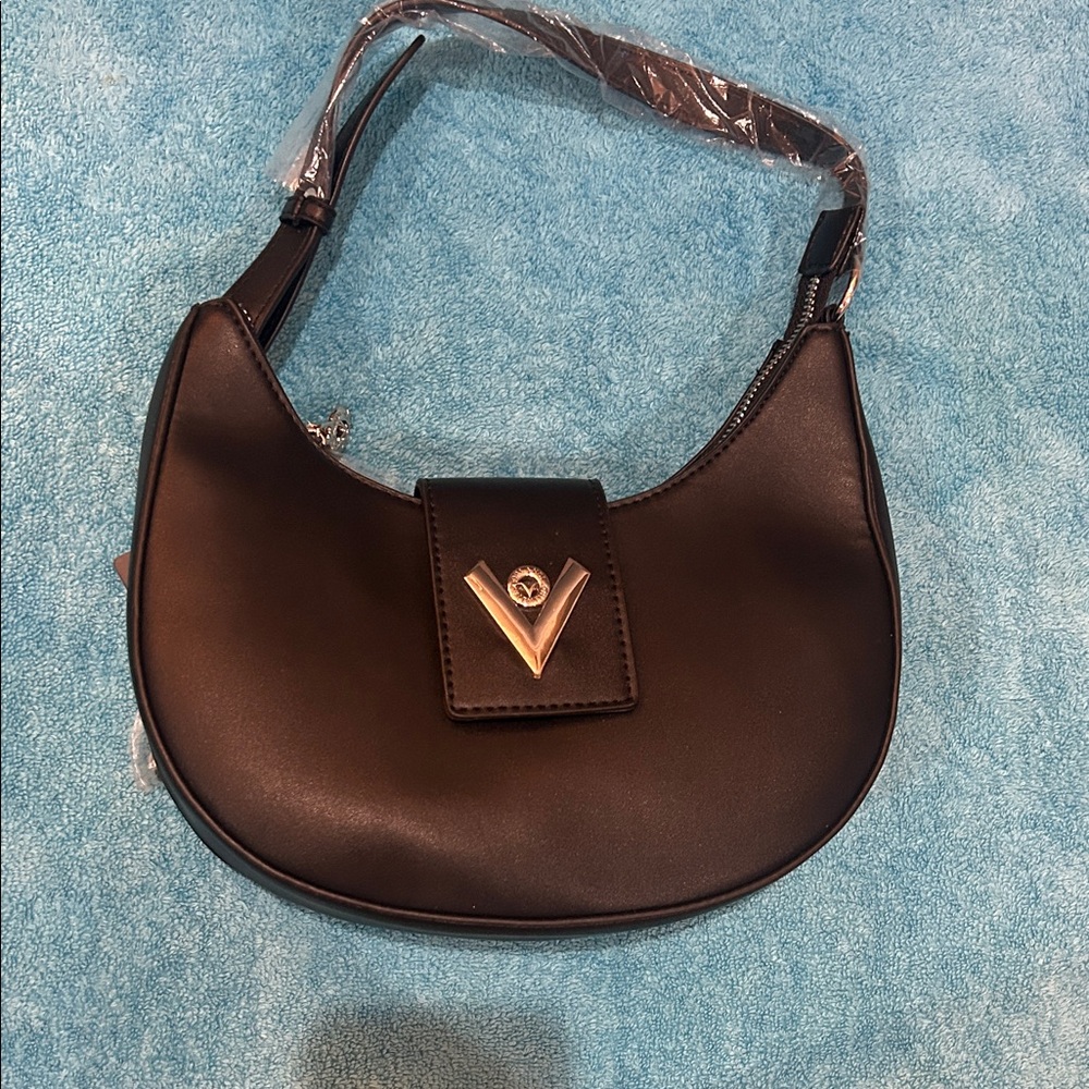 (NWT) Chic Black Vegan Leather Shoulder Bag